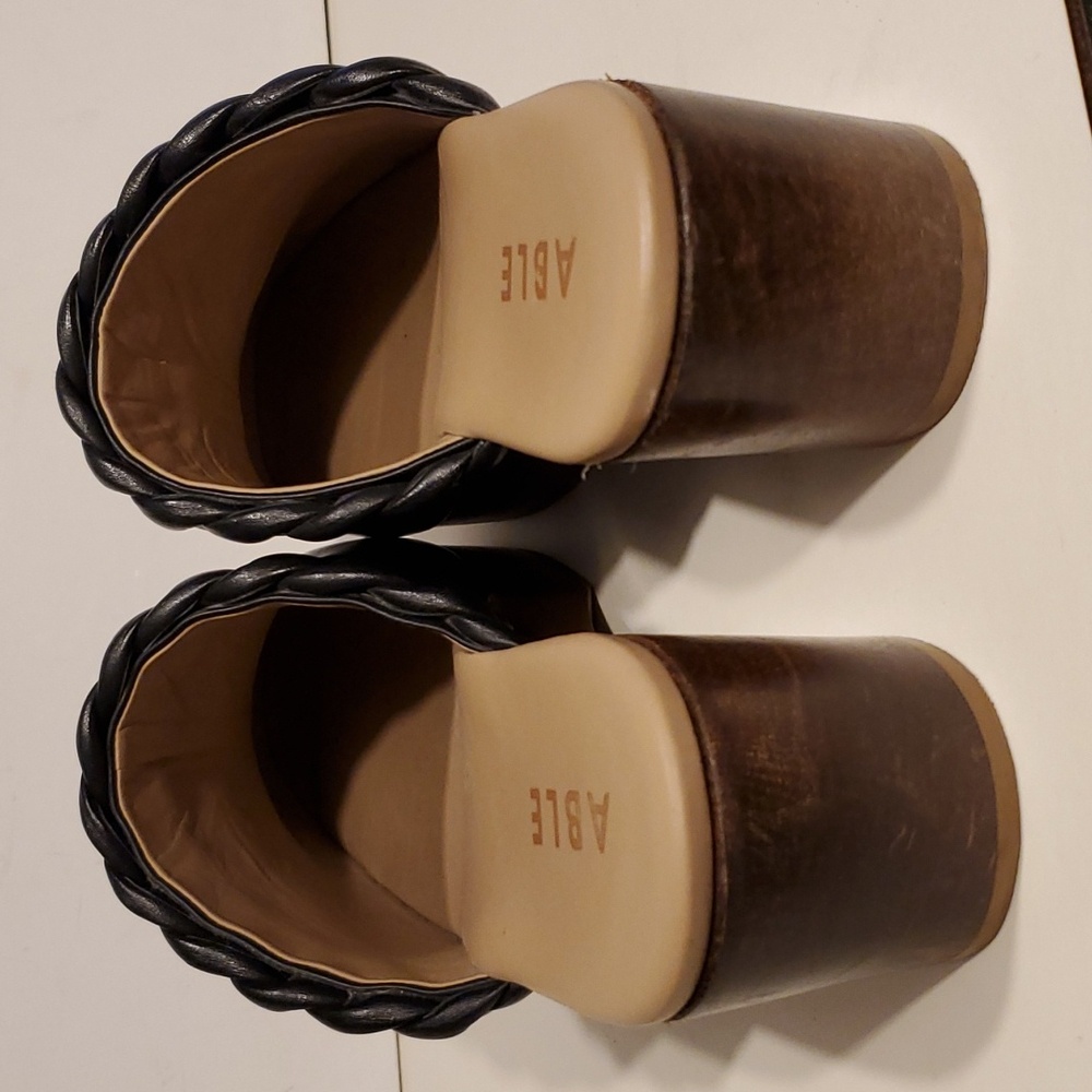 Able Whiley Leather Clog In Black Size 10.5M - Picture 7 of 14